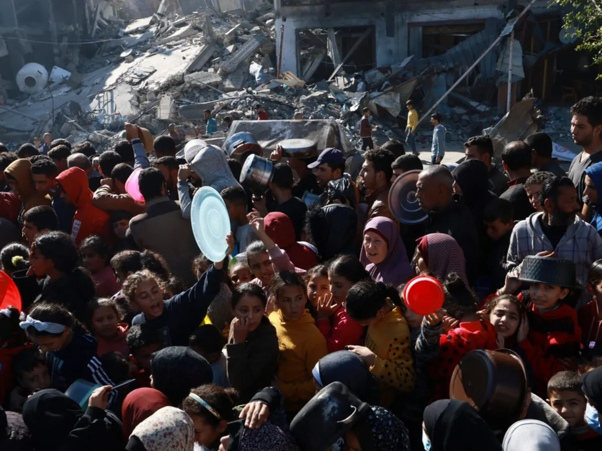 Kelaparan, kehausan, dan kekacauan di Gaza selatan saat permusuhan mendorong bantuan kemanusiaan ke ambang kehancuran