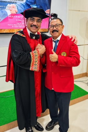 Dr. Mochtar Djuma Resmi Sandang Gelar Doktor Ilmu Hukum Universitas Hasanuddin